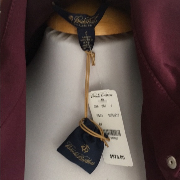 Brooks Brothers NWT “RARE” BURGUNDY JACKET Reg $975 Sz 4 - Picture 3 of 5